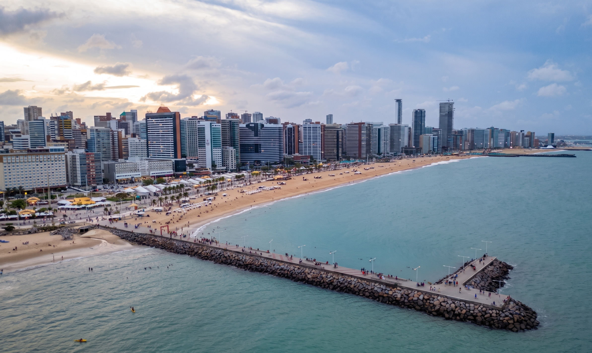 bairros mais valorizados Fortaleza 2026 vista aérea orla Meireles